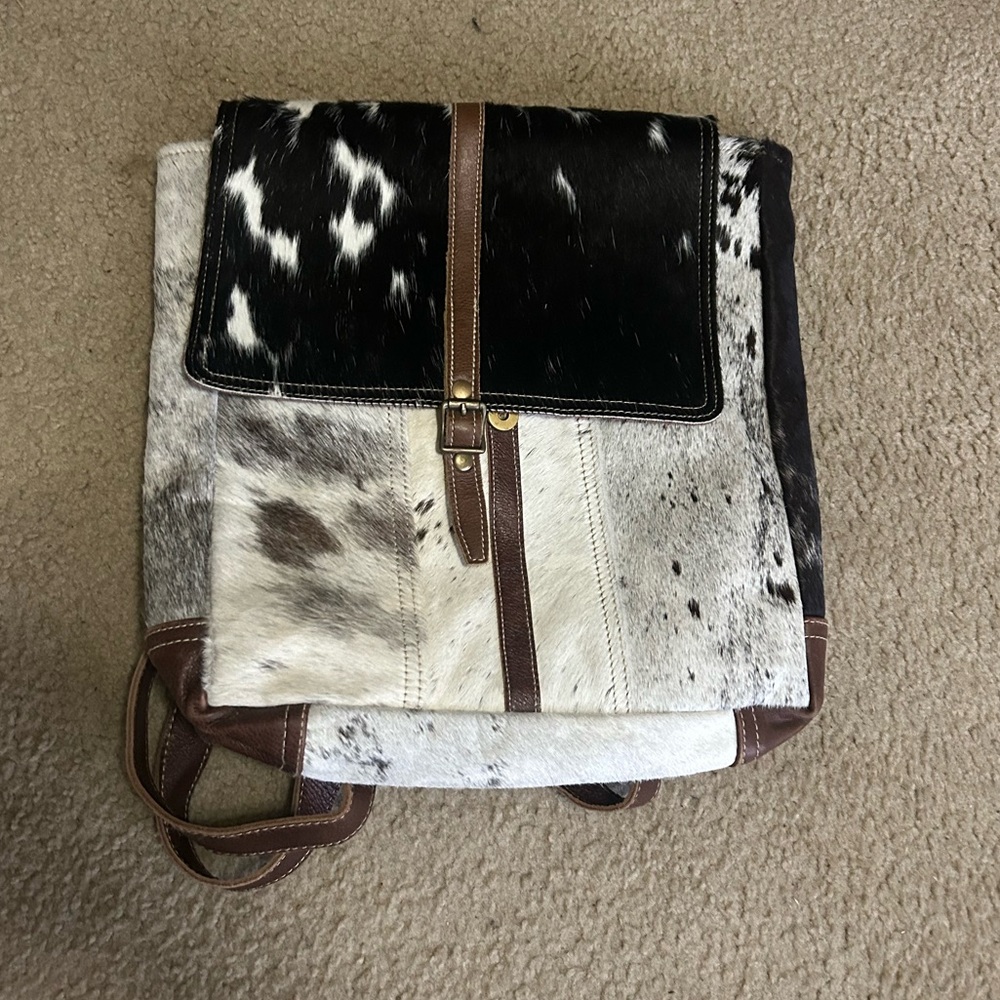 Myra bags cow hide/leather back pack